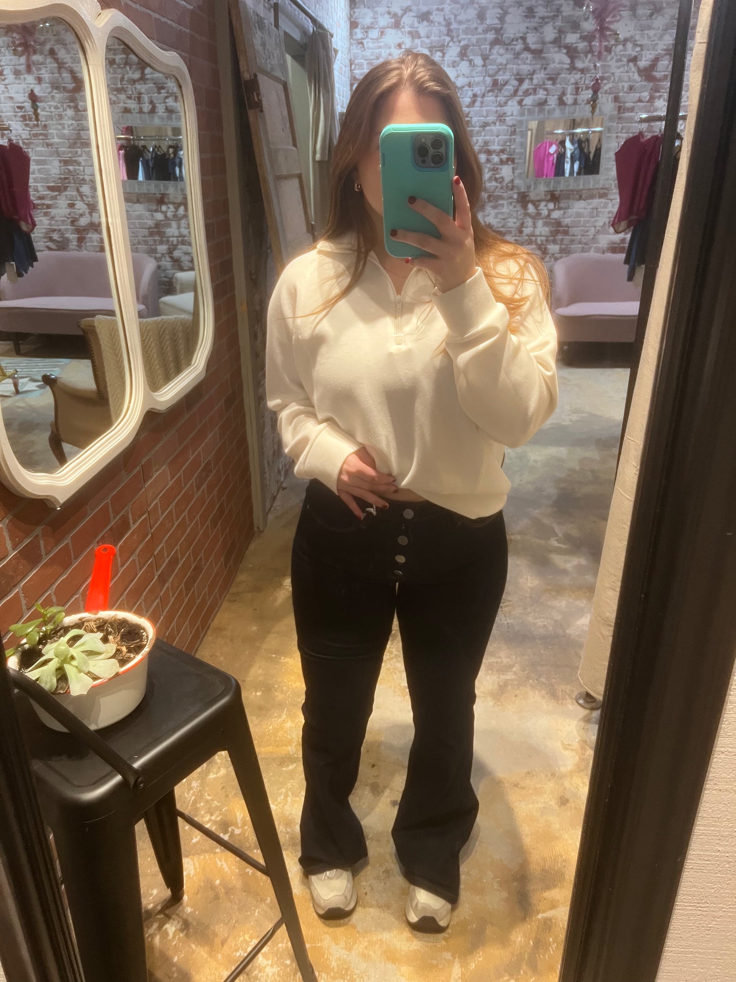 Elevate Midrise Flare