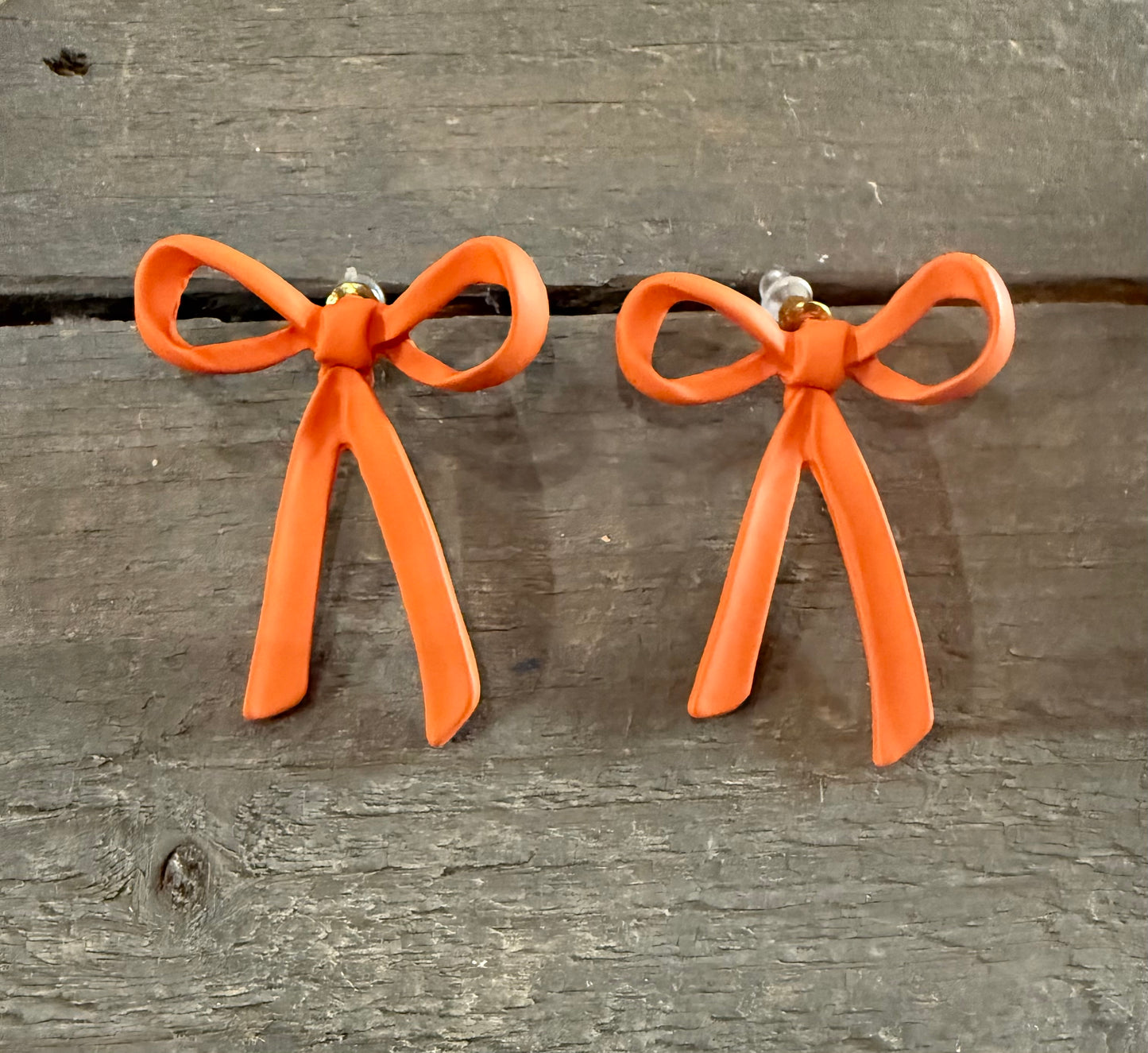 Orange Bows