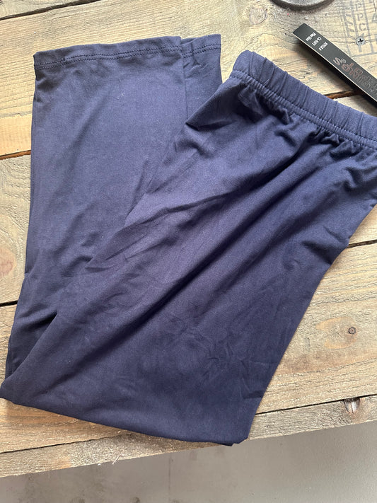 Navy Curvy Capris