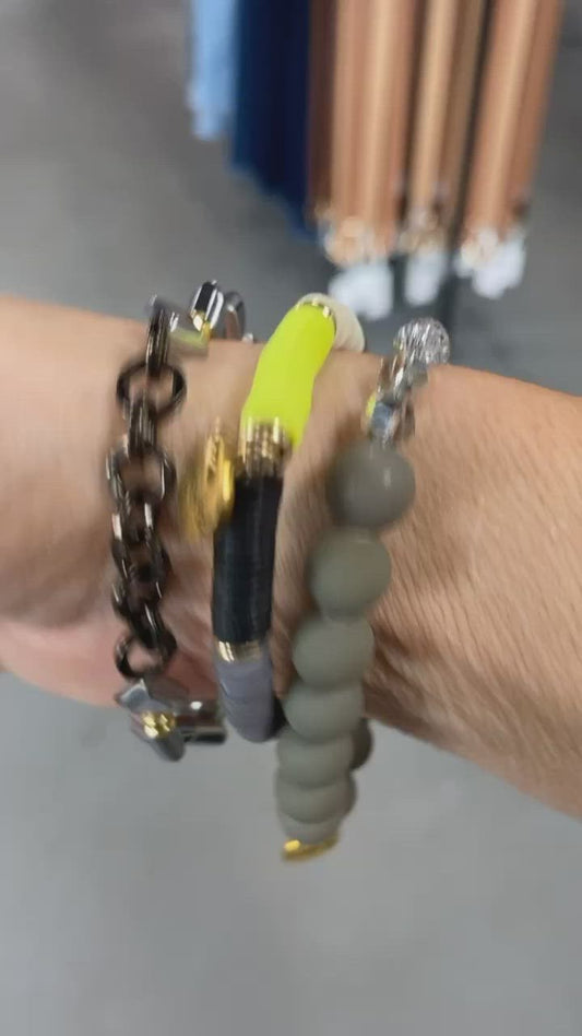 Not Those Basic Bracelets