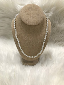 Dainty Pearls