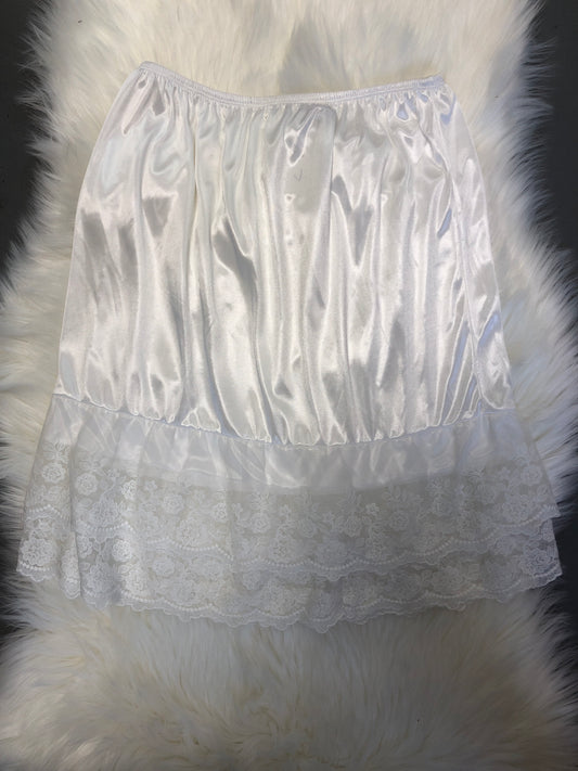 Lace Bottom Half Extenders