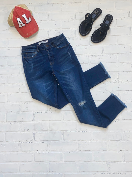 Distressed Denim Skinny Jeans