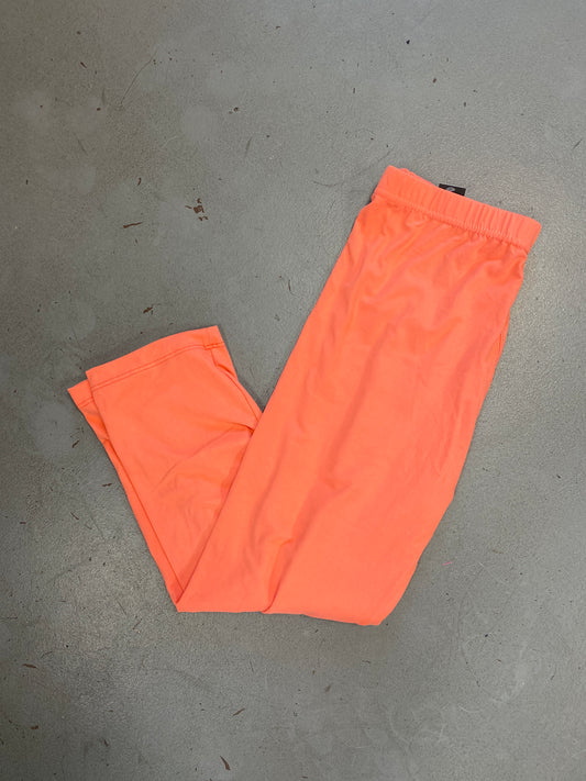 Coral Capri Leggings