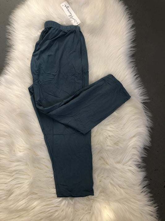 Sage Curvy Capris